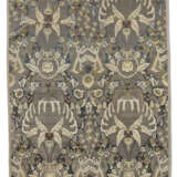 A FRENCH SILK BROCADE LACE PATTERNED COVER - фото 2