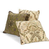A PAIR OF SILK AND METALLIC BROCADED CUSHIONS - photo 1