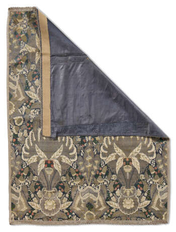 A FRENCH SILK BROCADE LACE PATTERNED COVER - фото 3