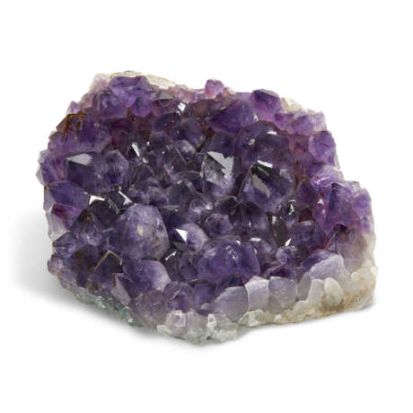 A GROUP OF SEVEN AMETHYST GEODES - photo 4
