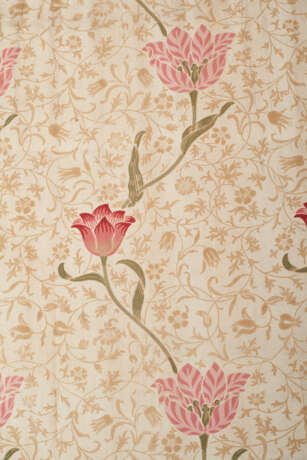 A LENGTH OF ARTS AND CRAFTS PRINTED COTTON FABRIC - photo 1
