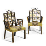 A PAIR OF GEORGE II BLACK-JAPANNED AND PARCEL-GILT ARMCHAIRS - photo 1