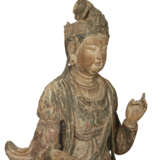 A LARGE AND RARE CHINESE PAINTED WOOD FIGURE OF GUANYIN - photo 12