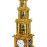 A GEORGE III ORMOLU, ENAMEL AND PASTE-SET MUSICAL AND AUTOMATON TOWER CLOCK, PROBABLY MADE FOR THE CHINESE MARKET - Foto 3