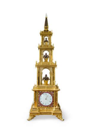 A GEORGE III ORMOLU, ENAMEL AND PASTE-SET MUSICAL AND AUTOMATON TOWER CLOCK, PROBABLY MADE FOR THE CHINESE MARKET - Foto 21