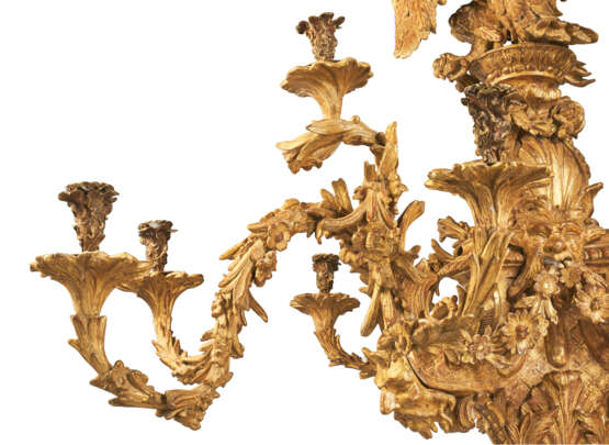 A GEORGE II GILTWOOD AND GILT-BRONZE CHANDELIER - photo 19