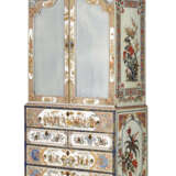 A GERMAN WHITE-JAPANNED, POLYCHROME AND GILT-DECORATED SECRETAIRE CABINET - фото 6