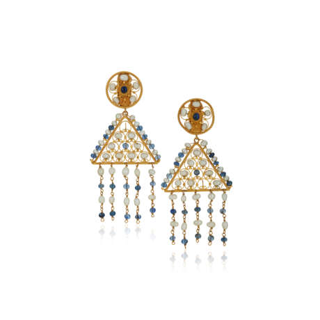 ILIAS LALAOUNIS SEED PEARL, SAPPHIRE AND GOLD EARRINGS - фото 1