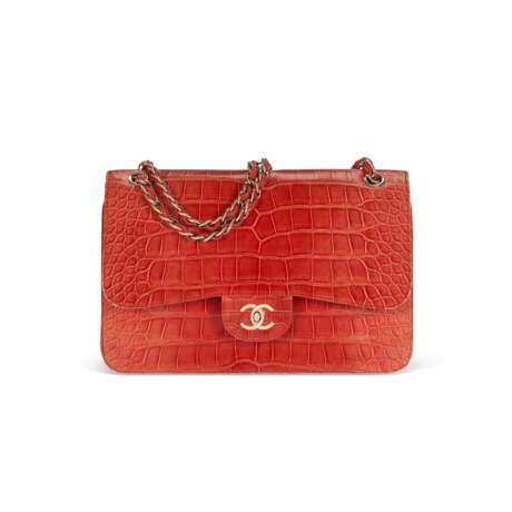 A MATTE DUSTY ROSE ALLIGATOR JUMBO DOUBLE FLAP BAG WITH PERMABRASS HARDWARE - фото 1