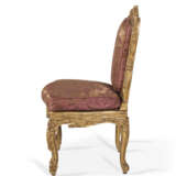 A SUITE OF TWENTY LOUIS XV STYLE GILTWOOD CHAISES - фото 12