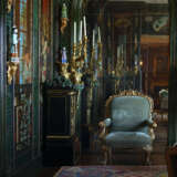 A GEORGE II GILTWOOD ARMCHAIR OF MONUMENTAL PROPORTIONS - photo 6