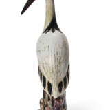 A LARGE CHINESE EXPORT PORCELAIN MODEL OF A CRANE - photo 2