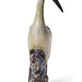 A LARGE CHINESE EXPORT PORCELAIN MODEL OF A CRANE - photo 4