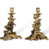 A PAIR OF FRENCH ORMOLU AND LACQUERED-BRONZE TWO-LIGHT CANDELABRA - photo 5