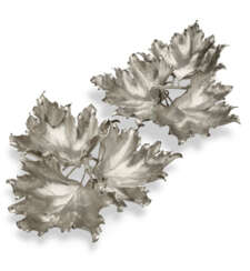 A PAIR OF ITALIAN SILVER LEAF-FORM TRIPARTITE CENTERPIECE DISHES