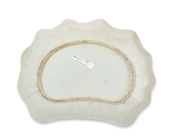 A CHINESE EXPORT PORCELAIN TURQUOISE-GLAZED CRAB TUREEN AND COVER - Foto 10
