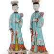 A LARGE PAIR OF CHINESE EXPORT PORCELAIN NODDING HEAD LADIES - Auction prices