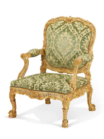 A GEORGE II PARCEL-GILT AND GREY-PAINTED ARMCHAIR - Foto 1