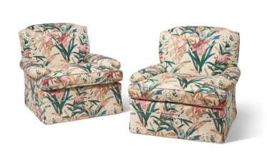 A PAIR OF CHINTZ-UPHOLSTERED CLUB CHAIRS