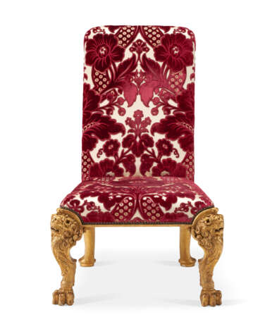 A PAIR OF GEORGE II GILTWOOD SIDE CHAIRS - фото 2