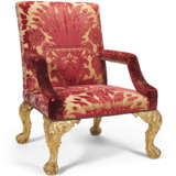 A PAIR OF GEORGE II GILTWOOD ARMCHAIRS - фото 12