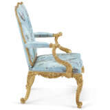 A PAIR OF GEORGE II GILTWOOD ARMCHAIRS - photo 4