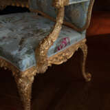 A PAIR OF GEORGE II GILTWOOD ARMCHAIRS - photo 8