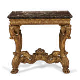 A NORTH EUROPEAN GILTWOOD CENTER TABLE - фото 2