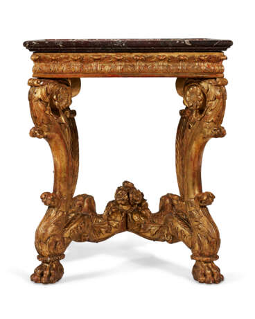 A NORTH EUROPEAN GILTWOOD CENTER TABLE - фото 4