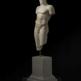 A GREEK MARBLE VICTORIOUS ATHLETE - photo 2