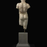 A GREEK MARBLE VICTORIOUS ATHLETE - Foto 3