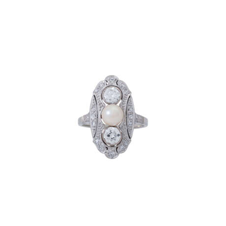 Art Déco Ring mit Perle und Diamanten von zus. ca. 0,85 ct, - photo 2