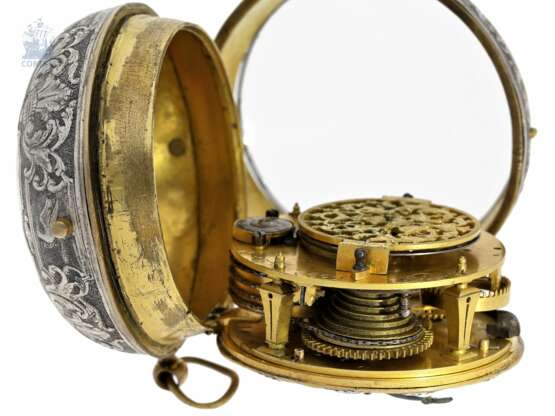 Taschenuhr: große, dekorative Oignon mit Silbergehäuse, Jean Godde Le Jeune, Uhrmacher von Louis XIV, Meister seit 1691, verzeichnet bis 1729 - Foto 3