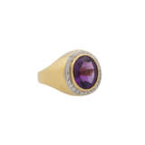 Ring mit Amethyst im Bufftop-Schliff - фото 1