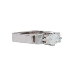Ring mit Navetschliff-Diamant ca. 1,20ct,