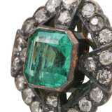 Ring mit Smaragd und Diamanten von zus. ca 0,4 ct, - photo 5