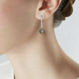 NO RESERVE | CARTIER GRAY CULTURED PEARL AND DIAMOND 'HIMALIA' EARRINGS - photo 2