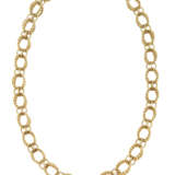 NO RESERVE | TIFFANY & CO., JEAN SCHLUMBERGER GOLD NECKLACE - photo 1