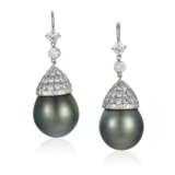 NO RESERVE | GRAY CULTURED PEARL AND DIAMOND EARRINGS - Foto 1