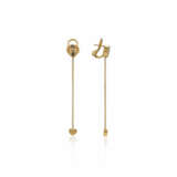 NO RESERVE | CHOPARD DIAMOND AND GOLD 'HAPPY HEARTS' EARRINGS - Foto 5