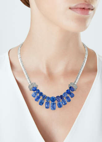 SAPPHIRE AND DIAMOND NECKLACE - фото 2