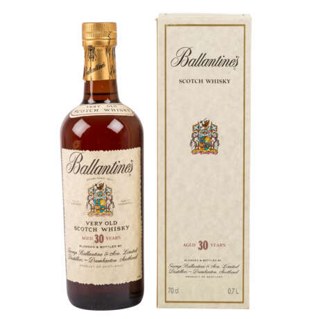 BALLANTINE'S blended 'very old' Scotch Whisky, 30 years - photo 1