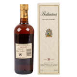 BALLANTINE'S blended 'very old' Scotch Whisky, 30 years - фото 2