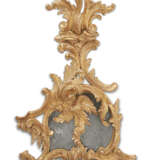 A PAIR OF GEORGE II GILTWOOD AND GESSO TWO-LIGHT GIRANDOLES - фото 4