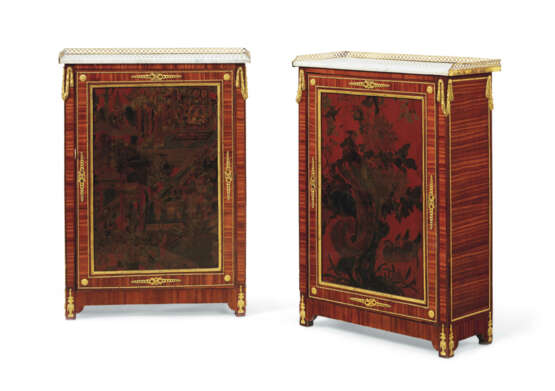 A PAIR OF LOUIS XVI ORMOLU-MOUNTED RED AND POLYCRHOME-JAPANNED AND CHINESE LACQUER, BOIS SATINE AND AMARANTH MEUBLES D'APPUI - фото 1