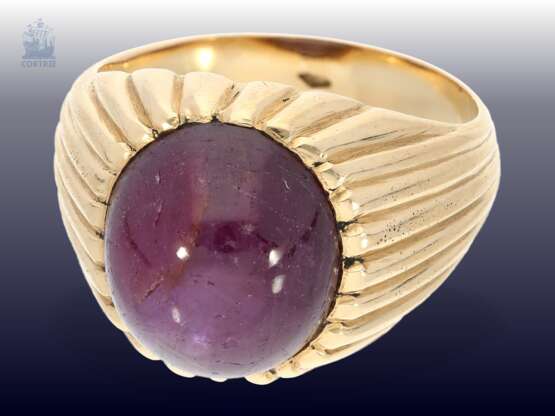 Ring: massiver, vintage Goldschmiedering mit großem Sternrubin von ca. 12ct - photo 1