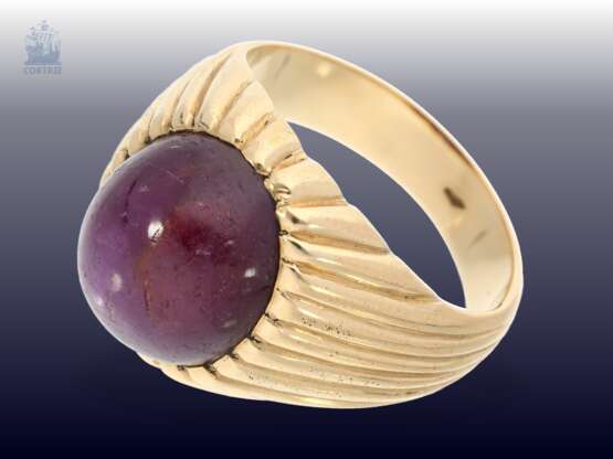 Ring: massiver, vintage Goldschmiedering mit großem Sternrubin von ca. 12ct - фото 2