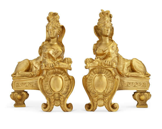 A PAIR OF FRENCH ORMOLU FIGURAL CHENETS - фото 3