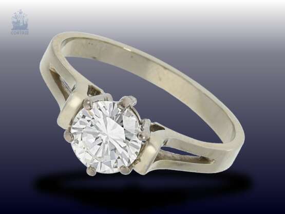 Ring: hochwertiger, weißgoldener vintage Solitär-Brillantring, ca.1ct - фото 1