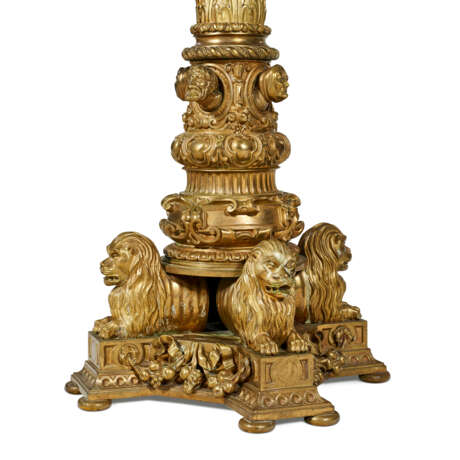 A PAIR OF RENAISSANCE STYLE GILT-METAL SEVEN-LIGHT TORCHERES - photo 4